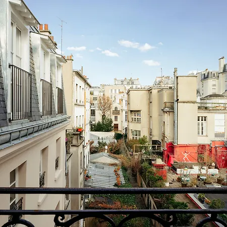 My Maison In Montmartre