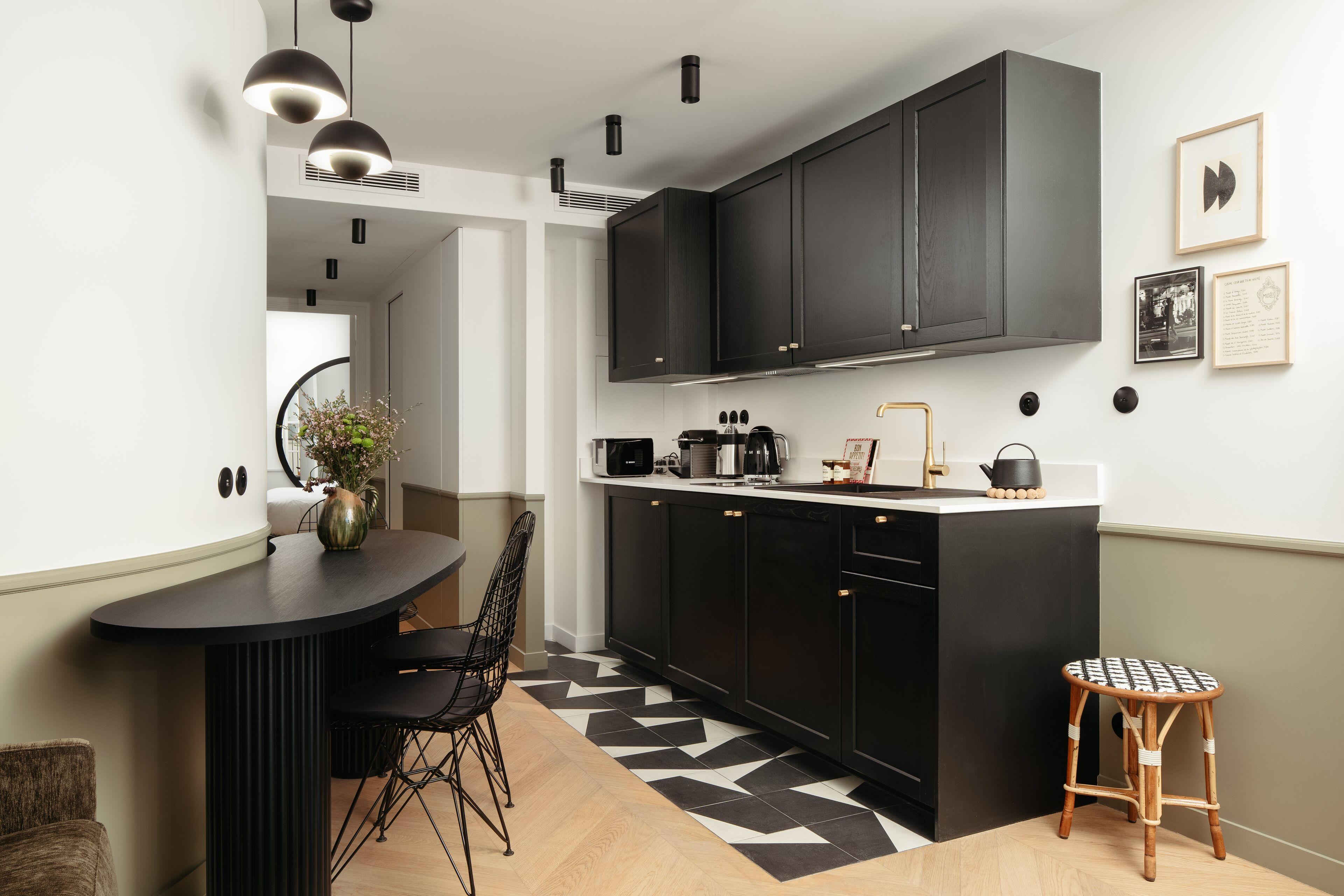 My Maison In Montmartre *